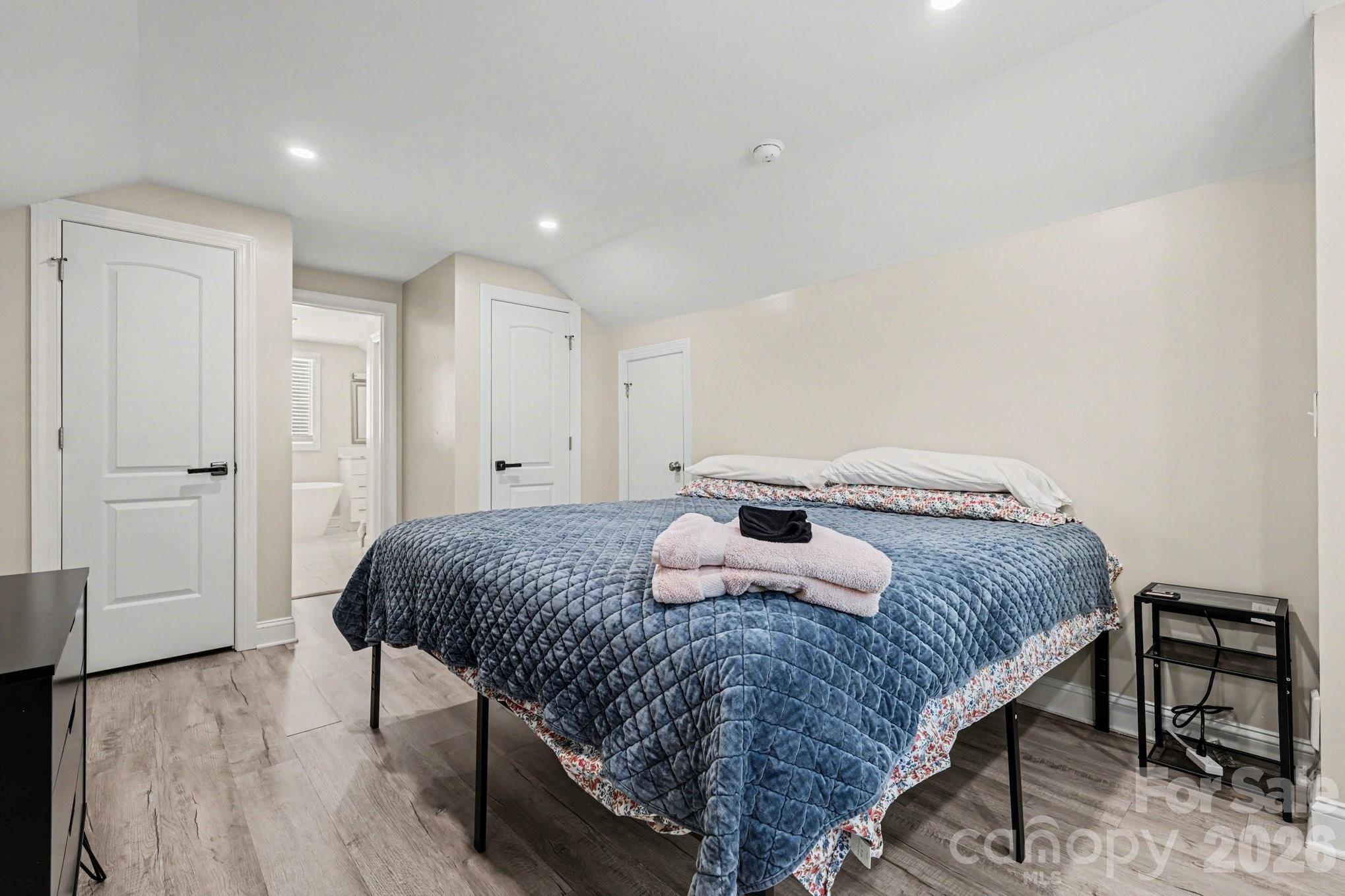 3816 Freedom Drive Charlotte NC 28208