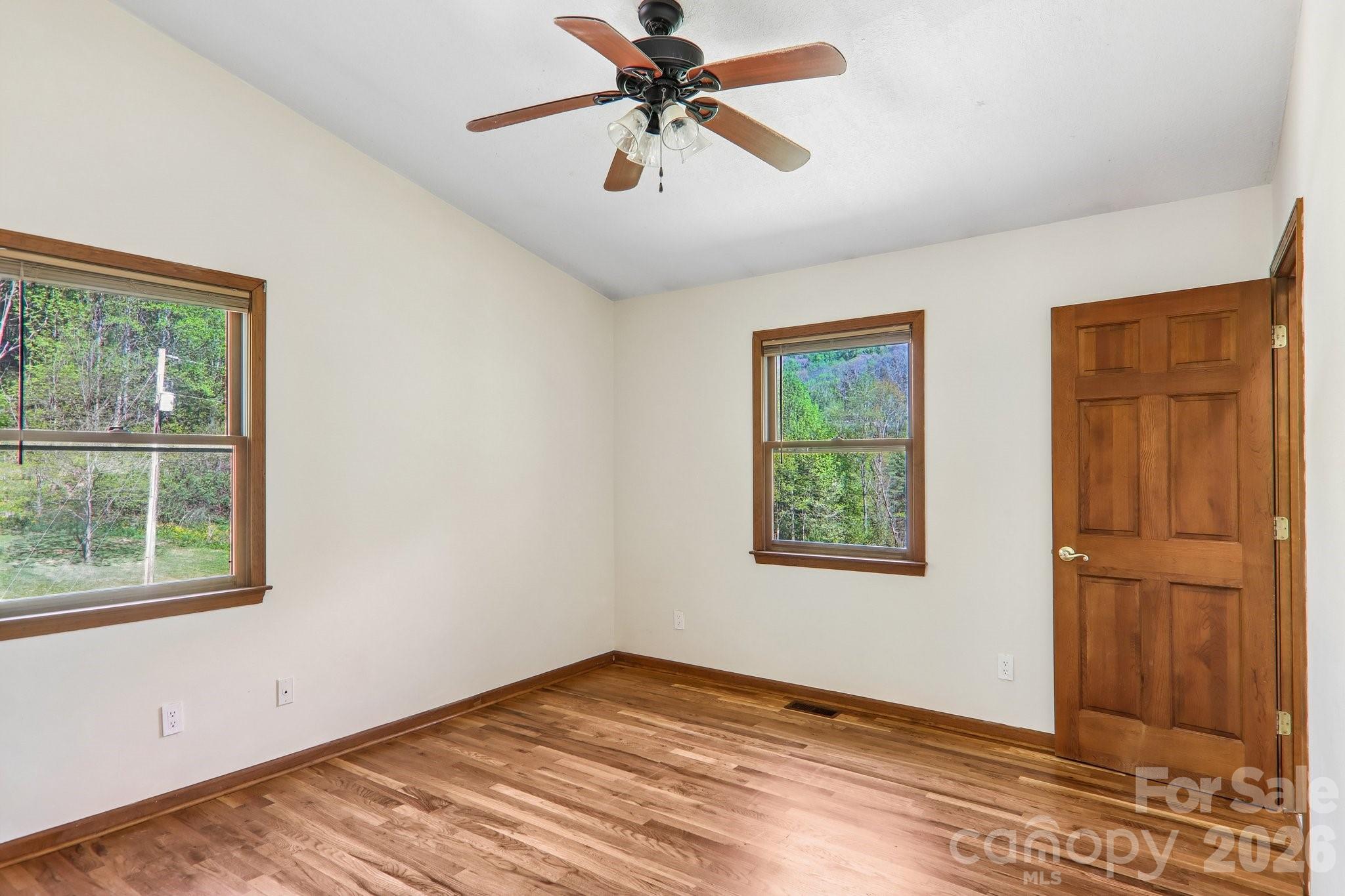 129 Cash Phillips Drive Mars Hill NC 28754