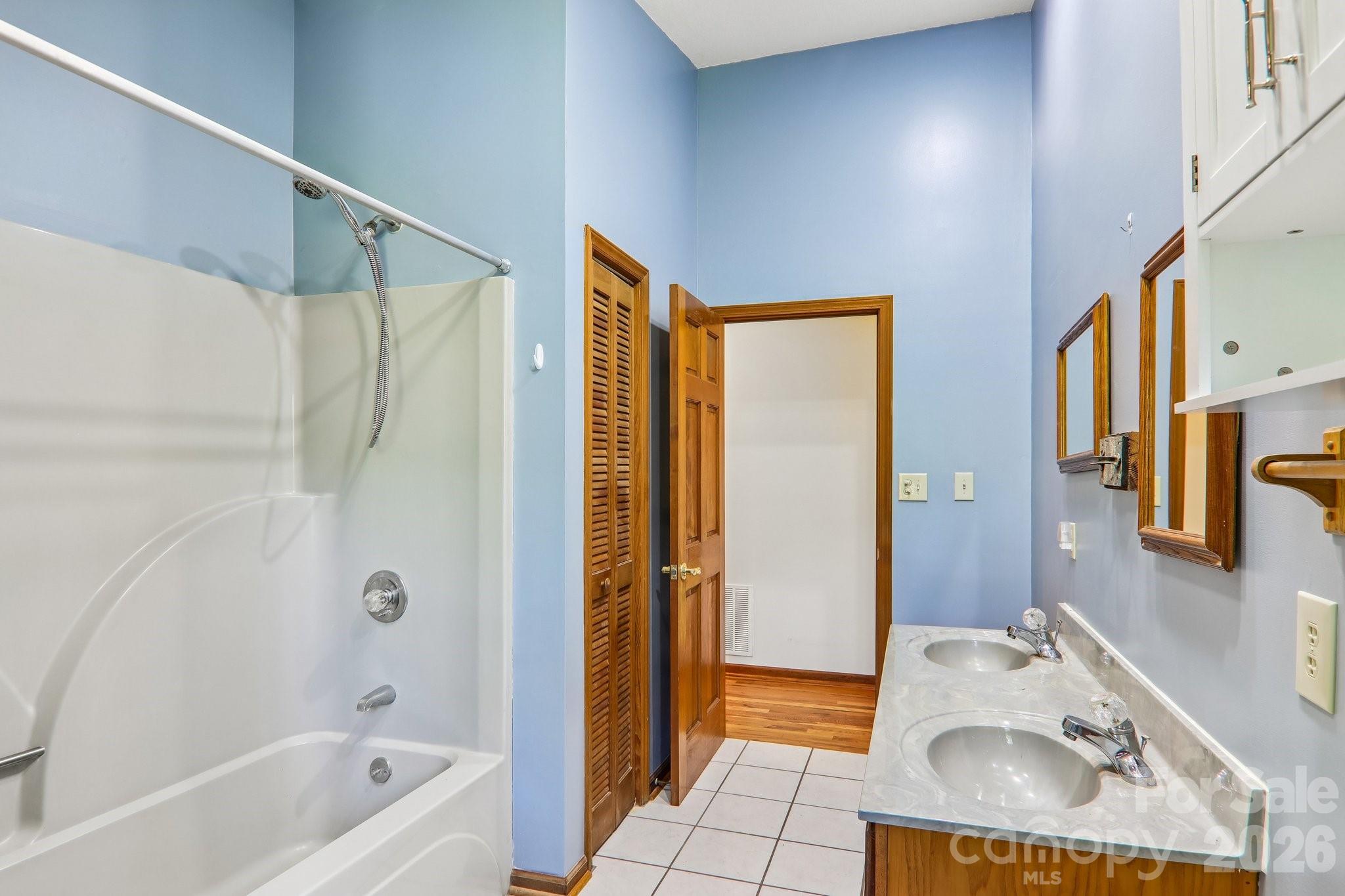 129 Cash Phillips Drive Mars Hill NC 28754