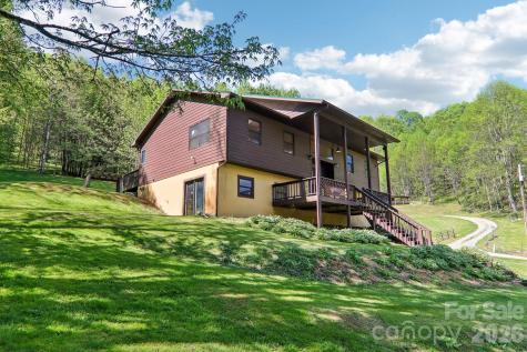 129 Cash Phillips Drive Mars Hill NC 28754
