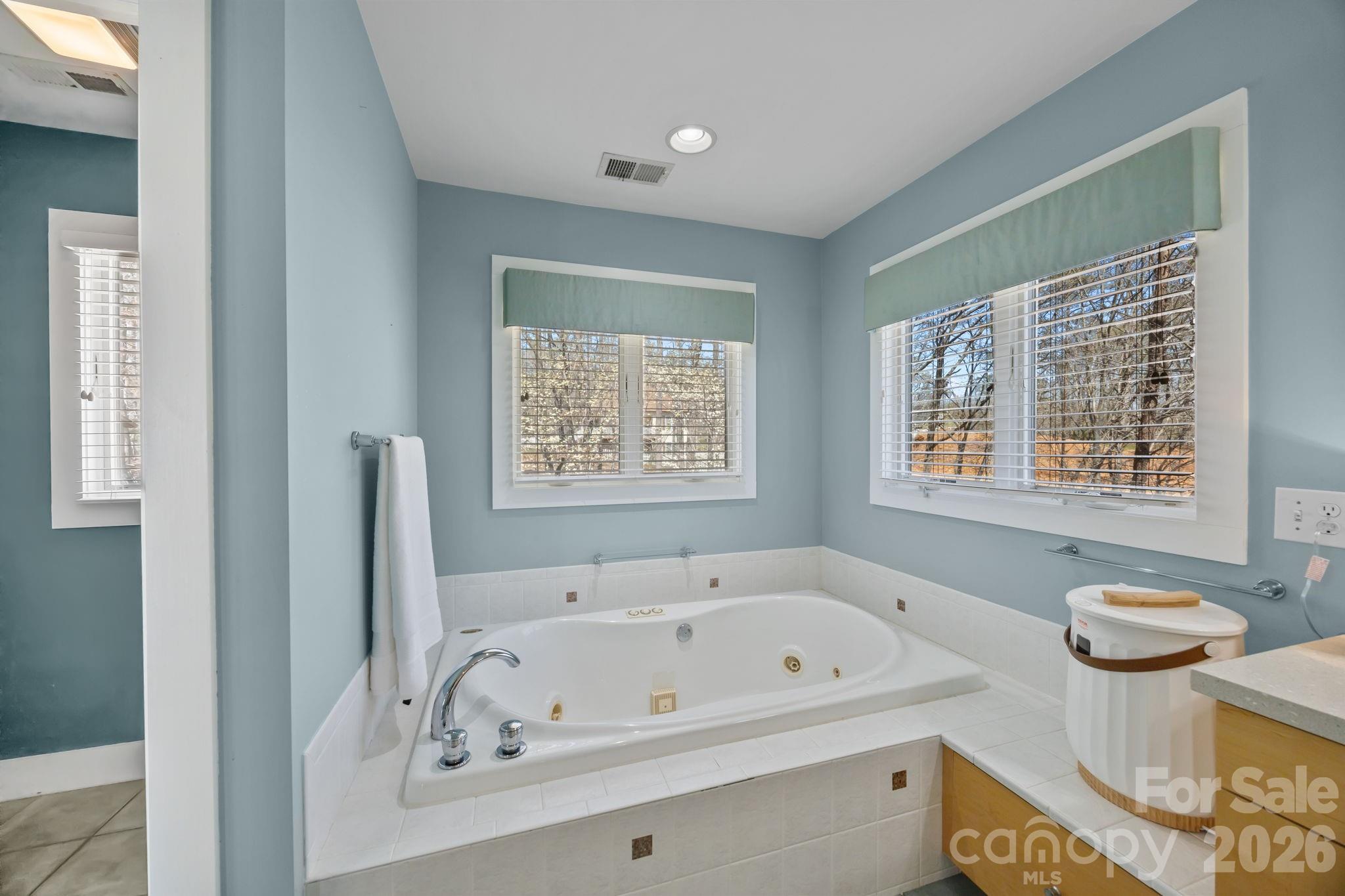 184 High Lake Drive Statesville NC 28677