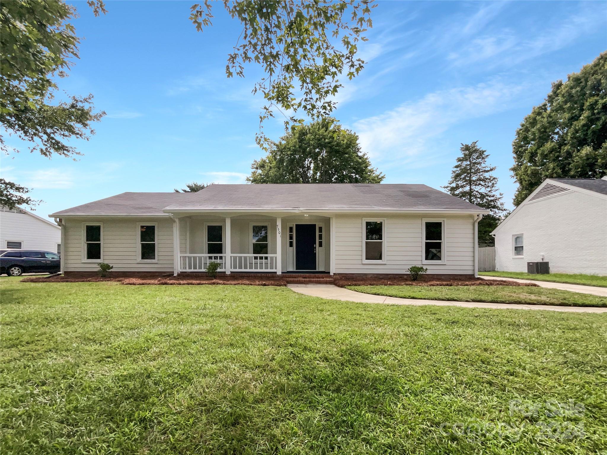 7501 Walnut Wood Drive Charlotte NC 28227