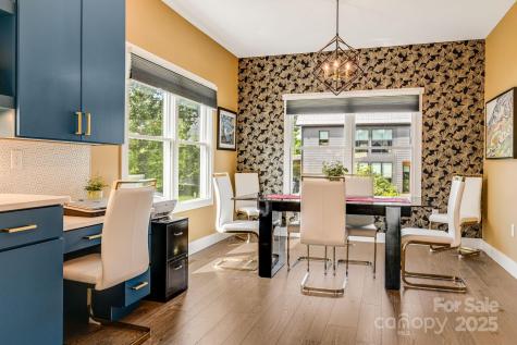 65 Malvern Walk Asheville NC 28806