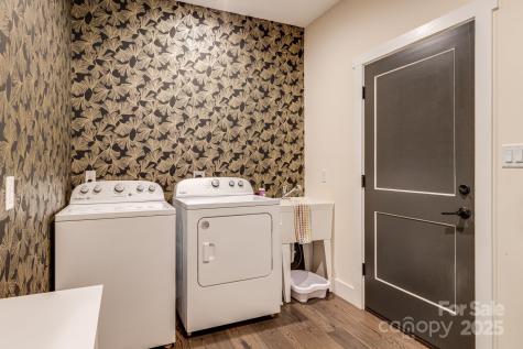65 Malvern Walk Asheville NC 28806