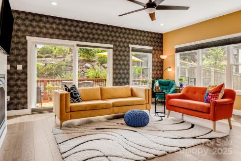 65 Malvern Walk Asheville NC 28806