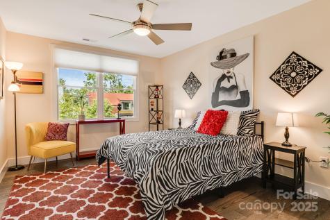 65 Malvern Walk Asheville NC 28806