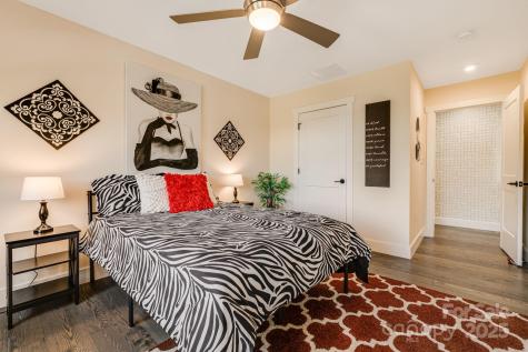 65 Malvern Walk Asheville NC 28806