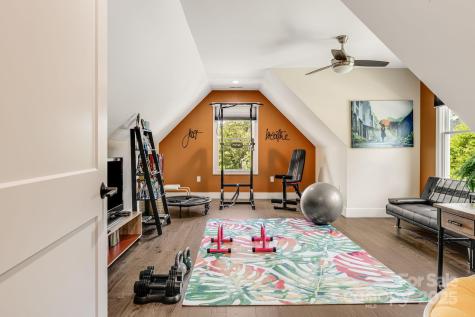 65 Malvern Walk Asheville NC 28806