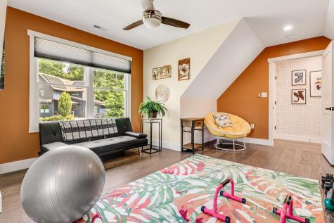 65 Malvern Walk Asheville NC 28806