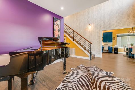 65 Malvern Walk Asheville NC 28806