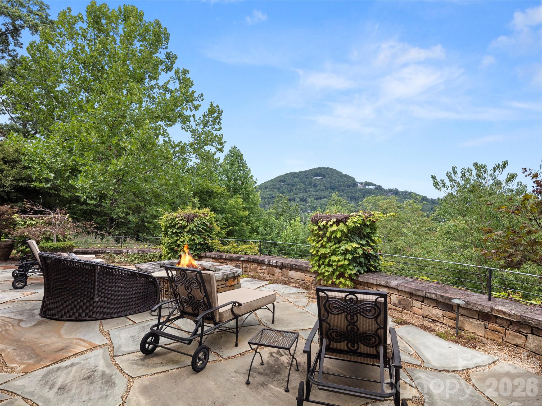 1929 Tree View Trail Arden NC 28704