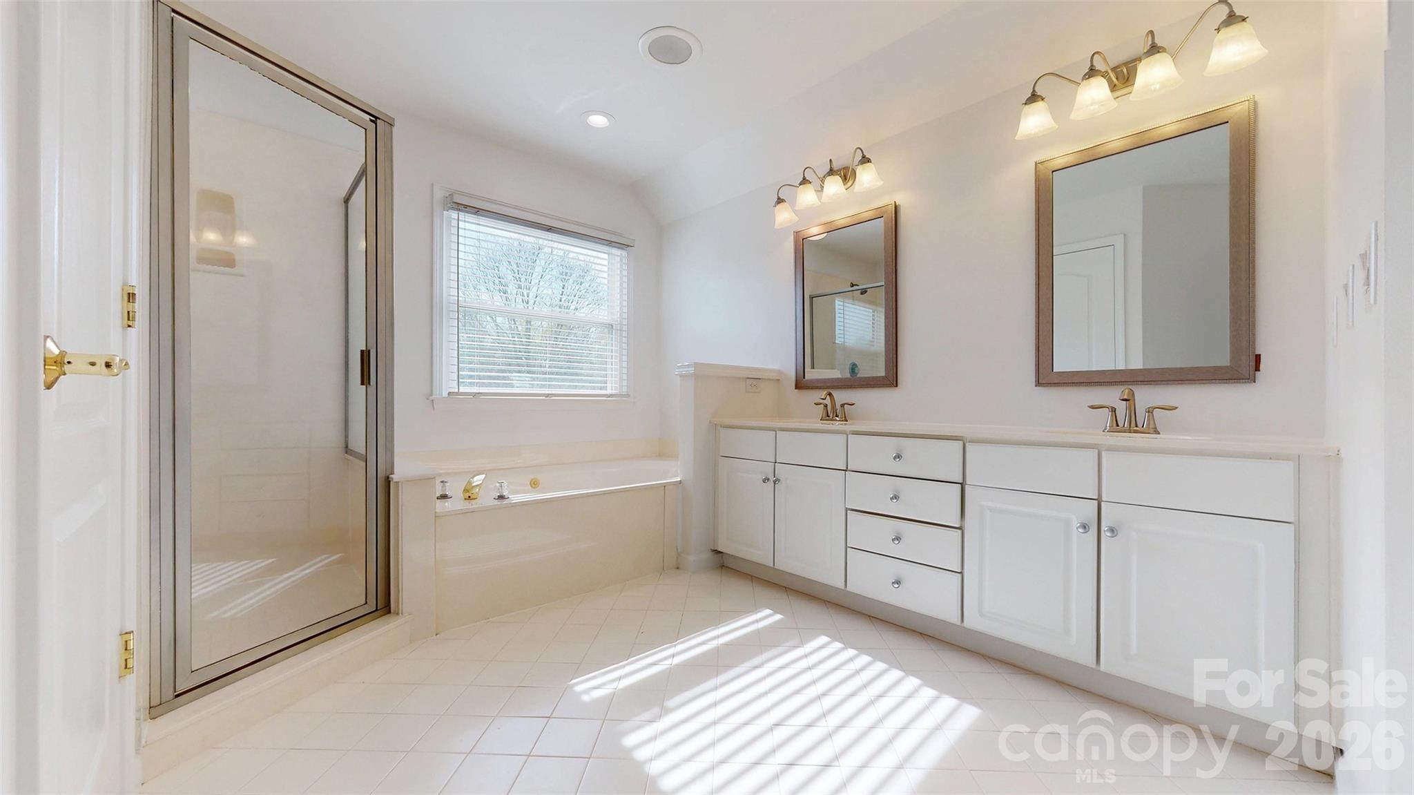 5423 Piper Glen Drive Charlotte NC 28277