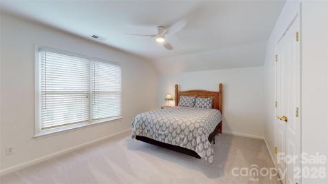 5423 Piper Glen Drive Charlotte NC 28277