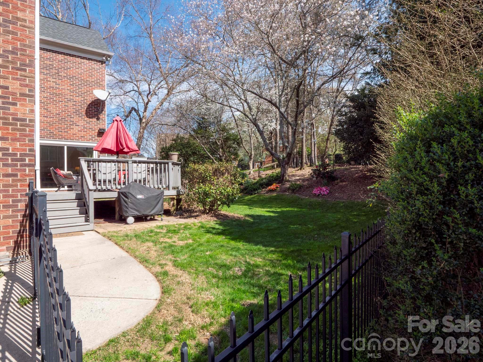 5423 Piper Glen Drive Charlotte NC 28277