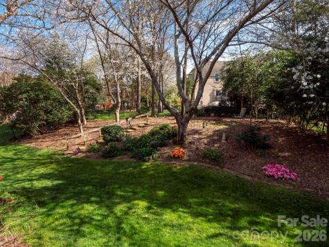 5423 Piper Glen Drive Charlotte NC 28277