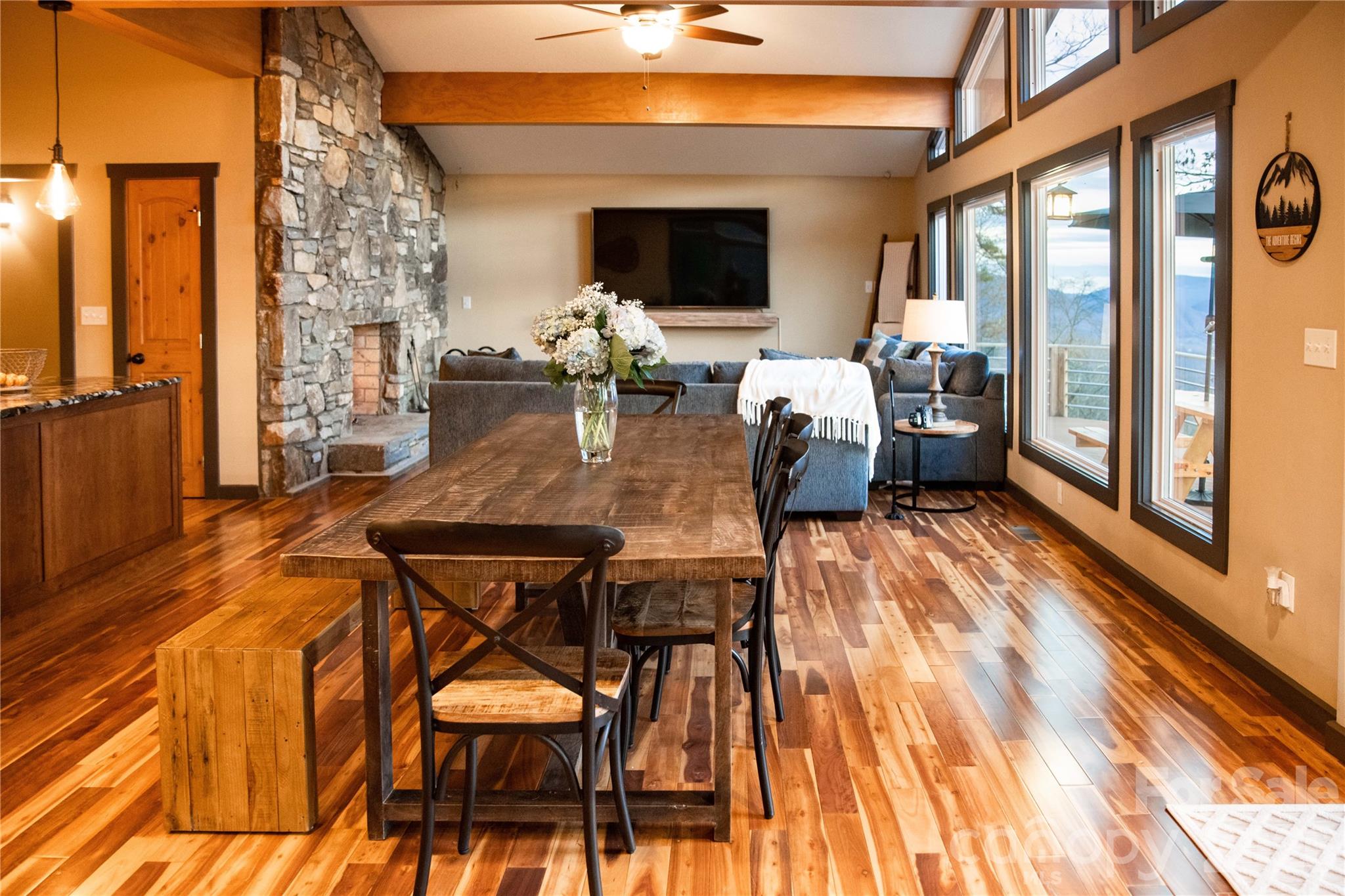 425 Flat Top Mountain Road Fairview NC 28730