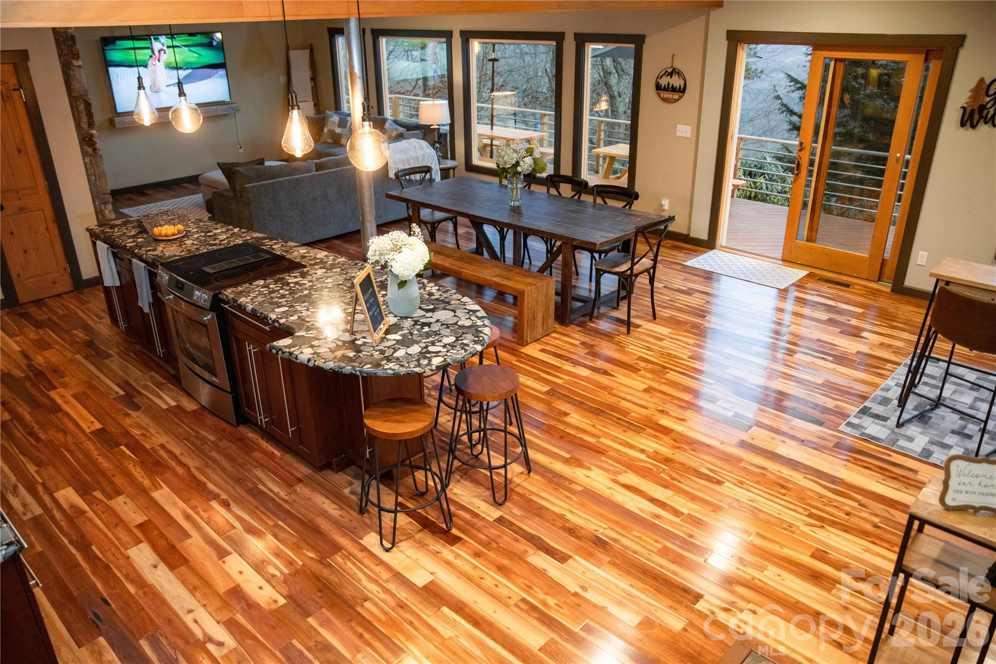 425 Flat Top Mountain Road Fairview NC 28730