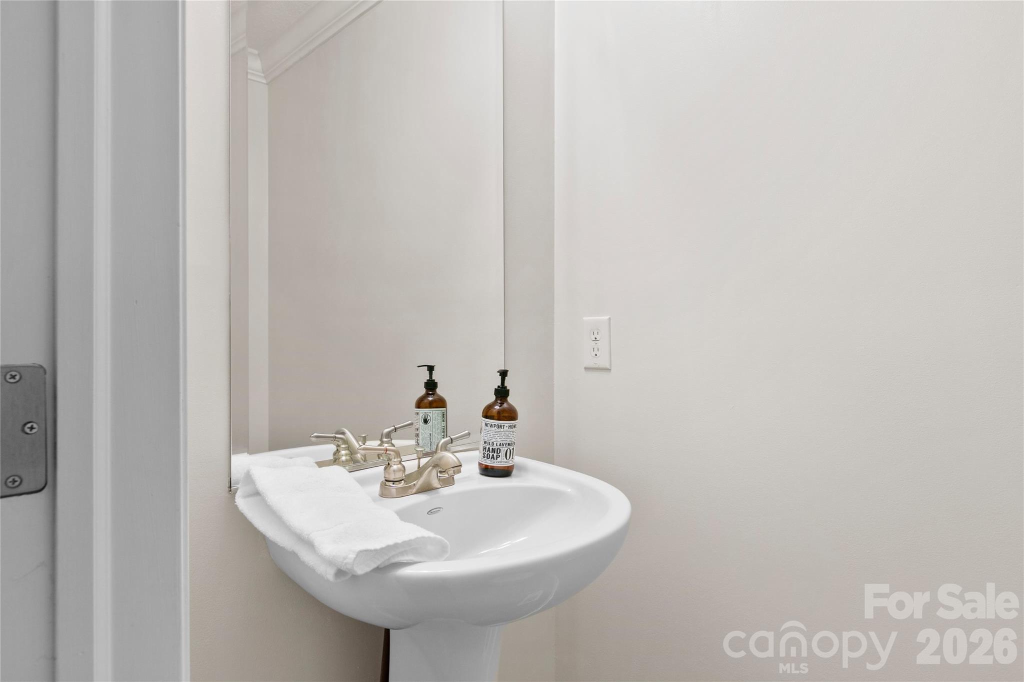 28 Chapel Park Road Asheville NC 28803