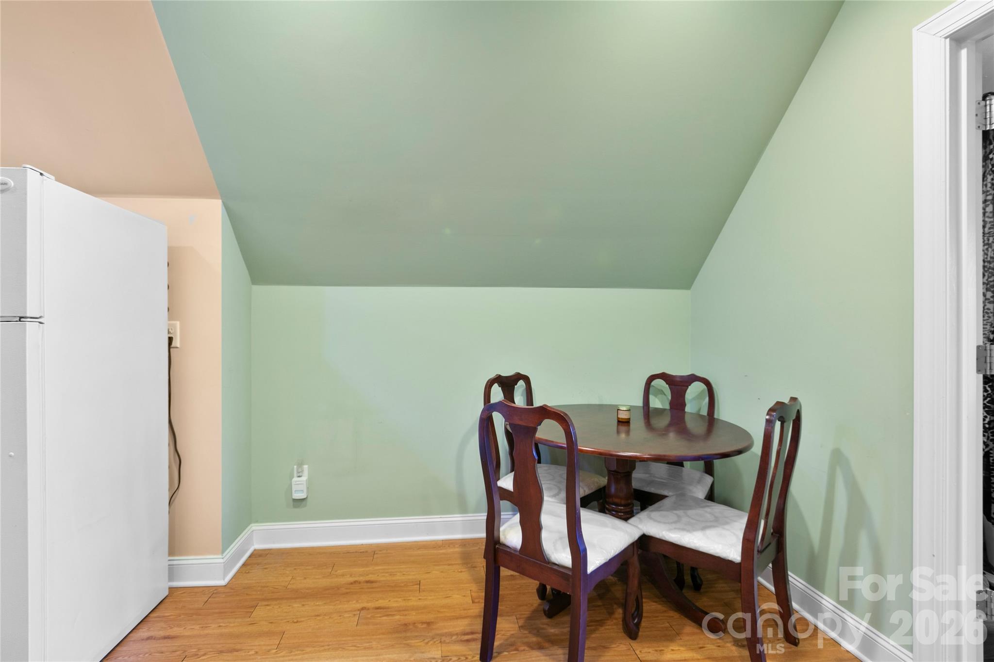 28 Chapel Park Road Asheville NC 28803