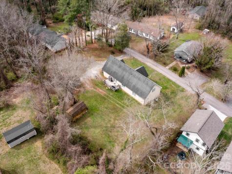 28 Chapel Park Road Asheville NC 28803