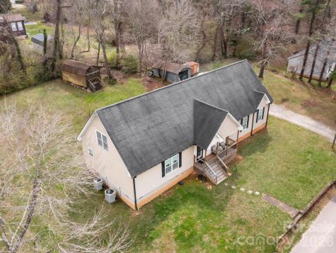 28 Chapel Park Road Asheville NC 28803