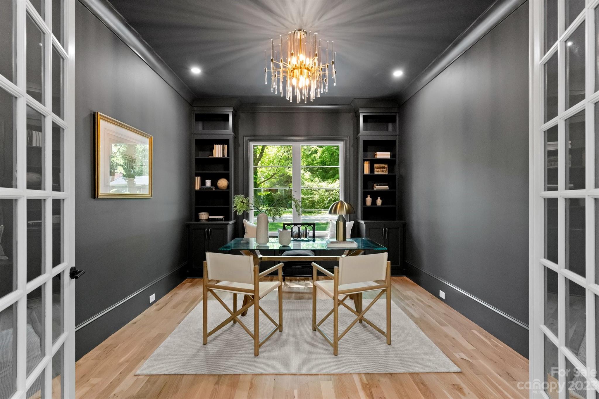 229 N Canterbury Road Charlotte NC 28211