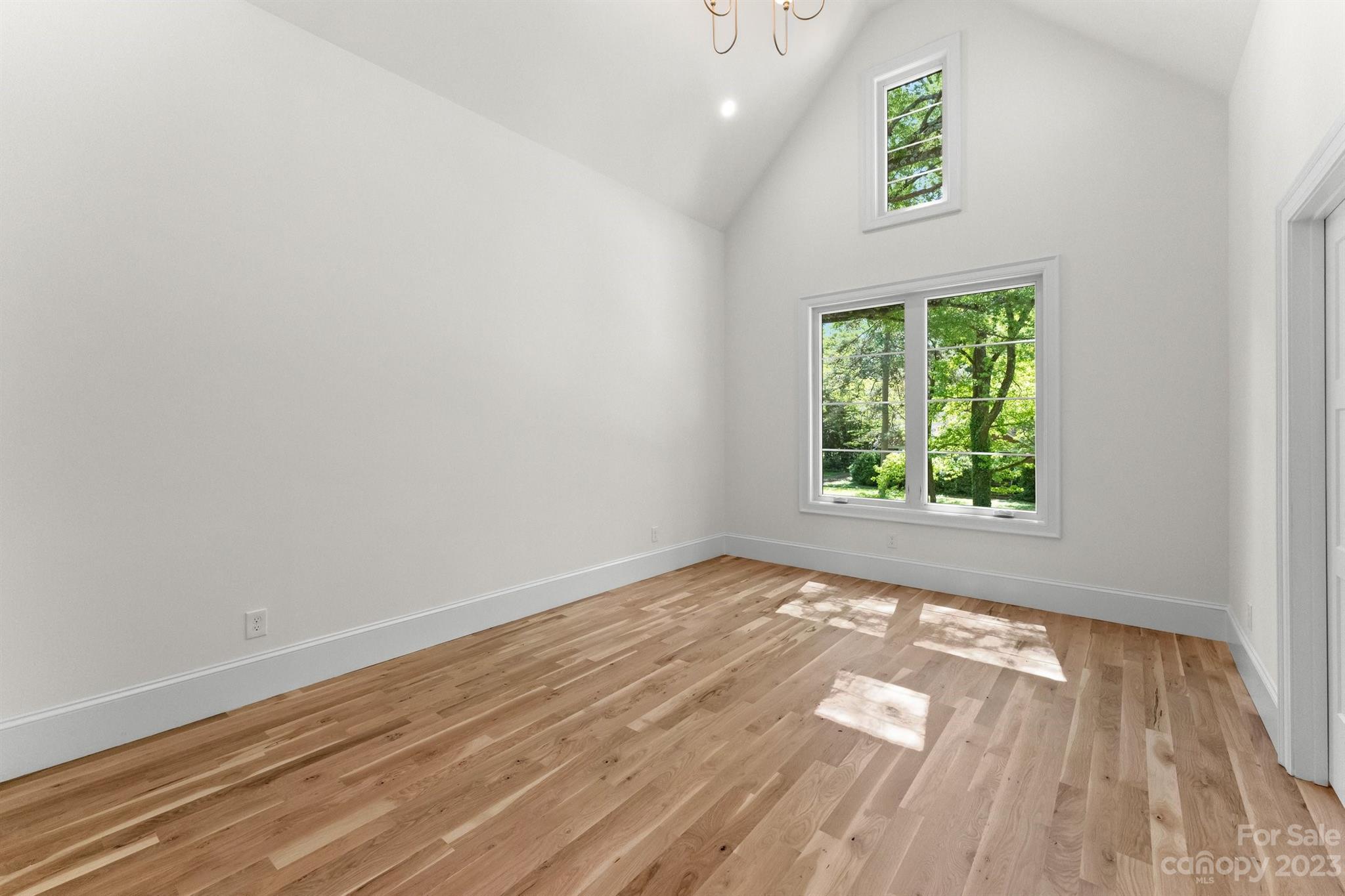 229 N Canterbury Road Charlotte NC 28211