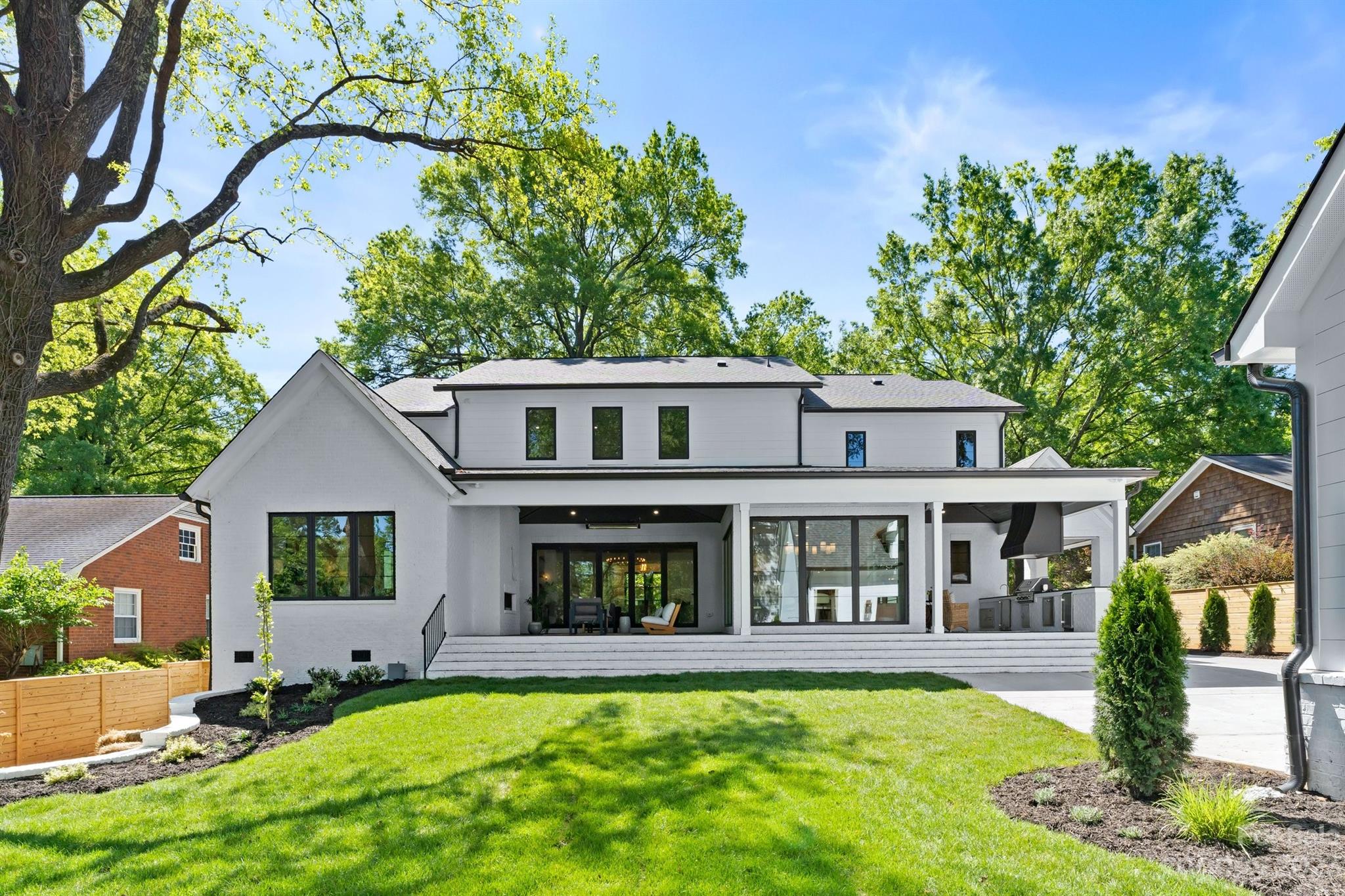 229 N Canterbury Road Charlotte NC 28211