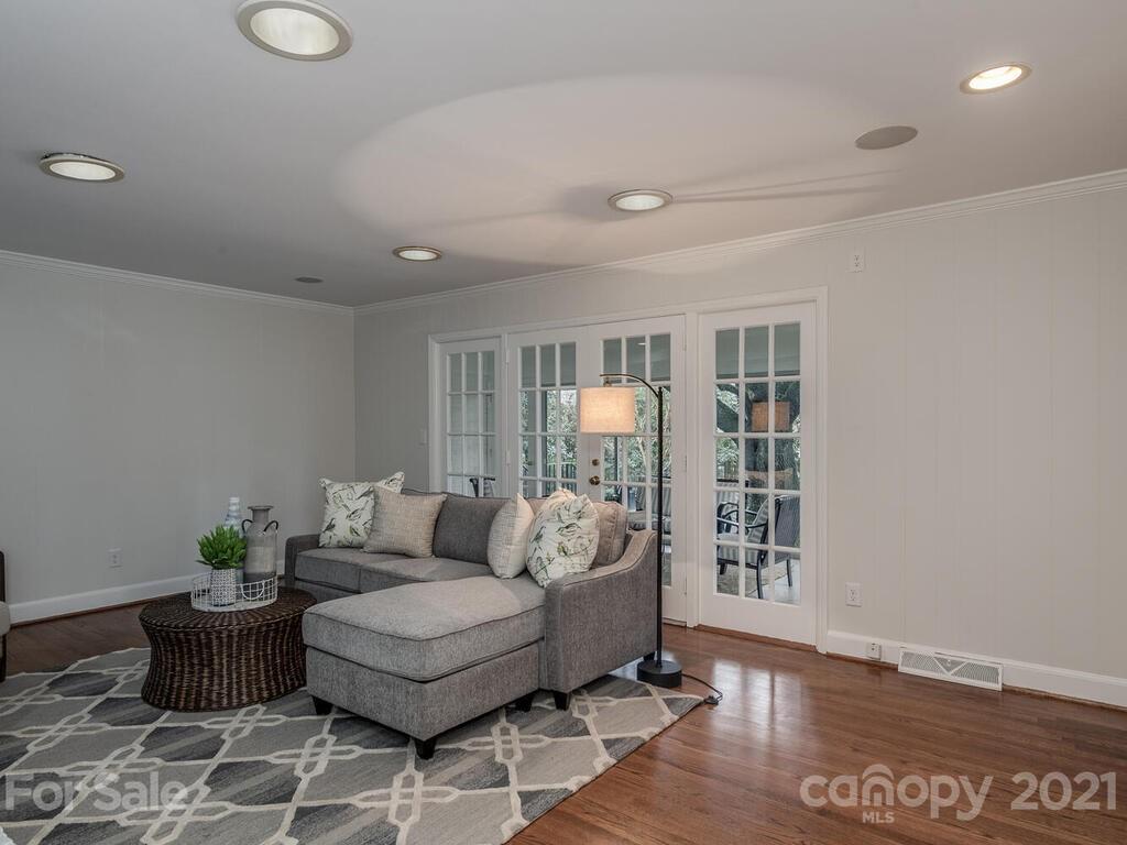 3622 Ayscough Road Charlotte NC 28211