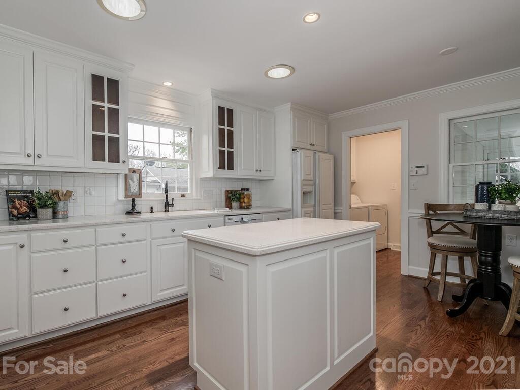 3622 Ayscough Road Charlotte NC 28211