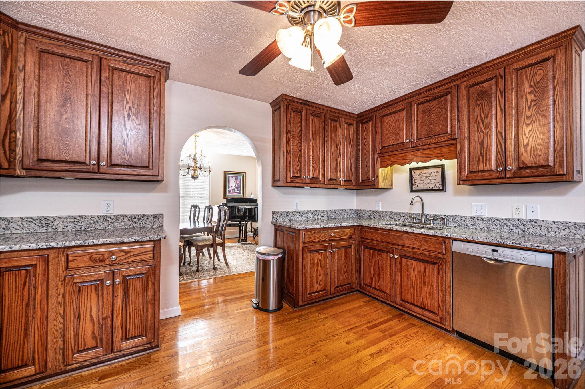 2576 Rolling Ridge Drive Hickory NC 28602