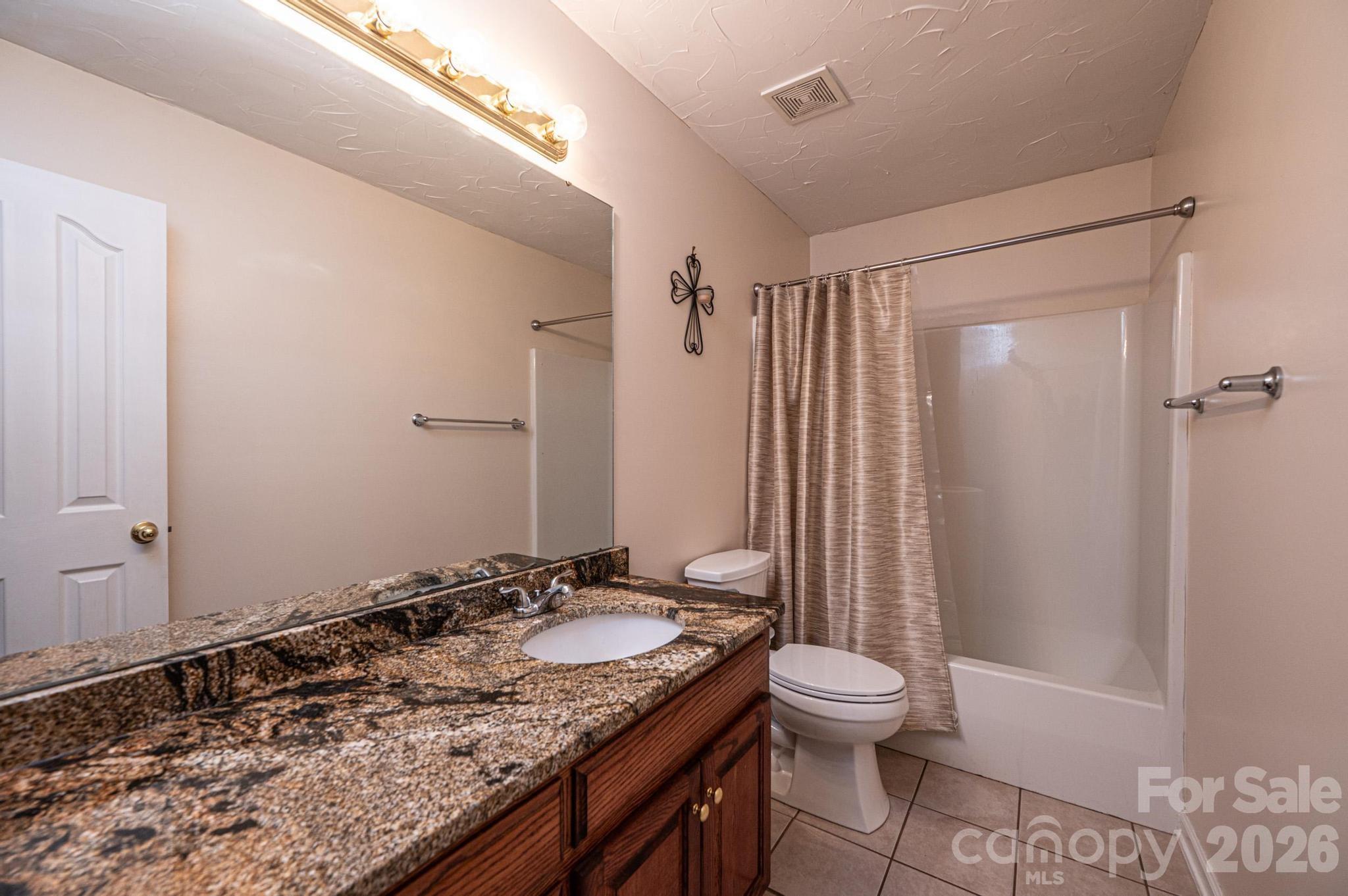 2576 Rolling Ridge Drive Hickory NC 28602