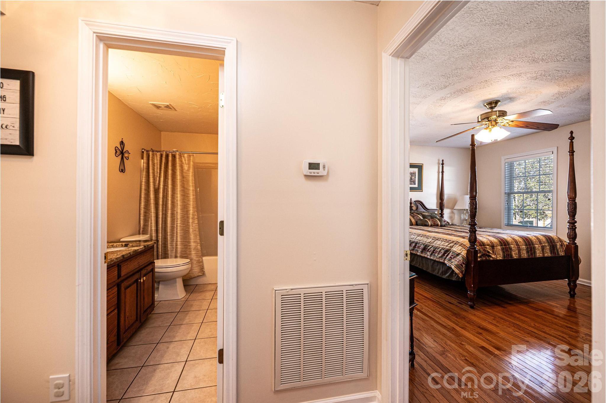2576 Rolling Ridge Drive Hickory NC 28602