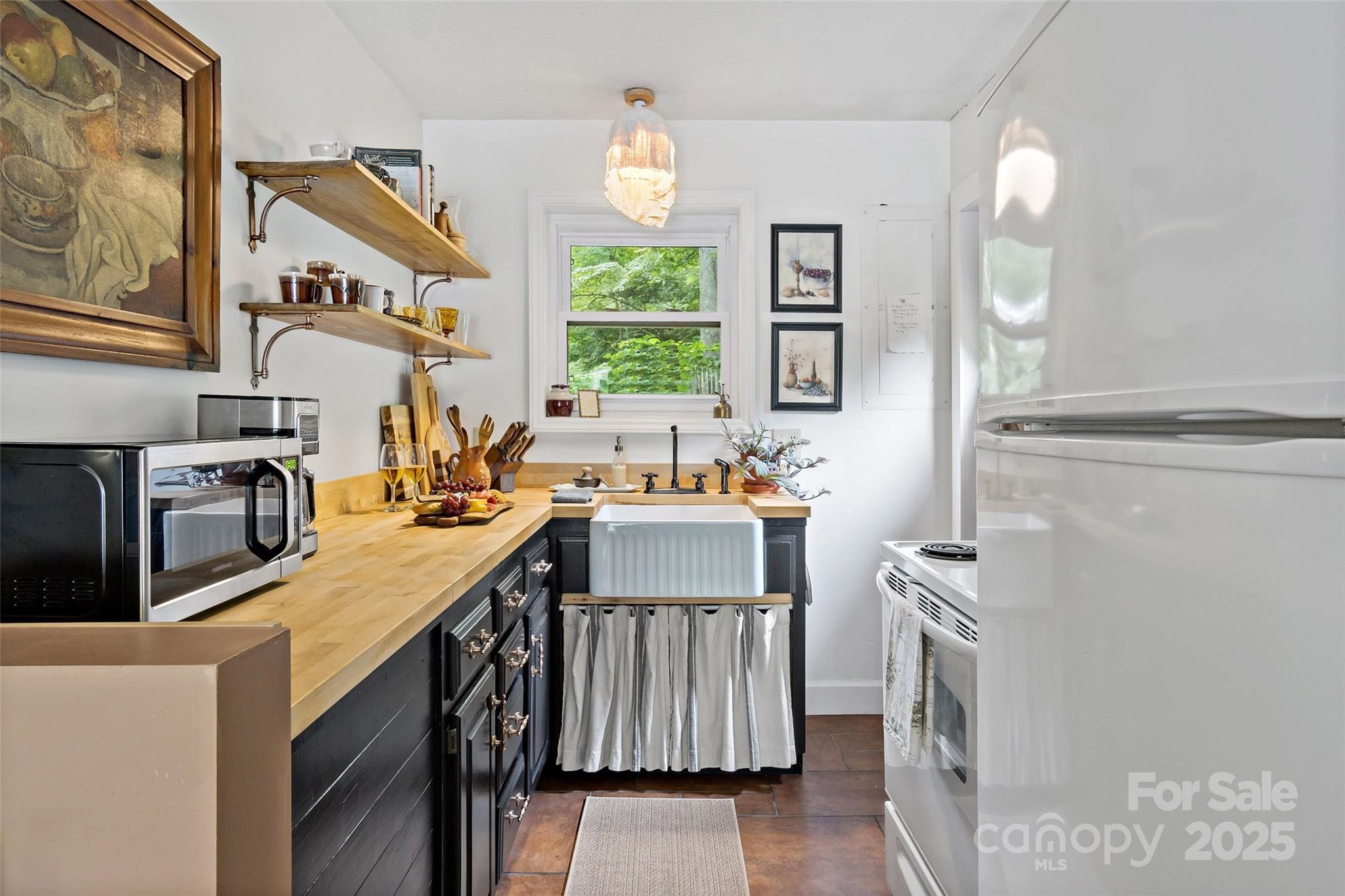 570 Brandon Road Black Mountain NC 28711