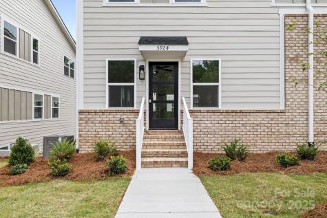 3924 Hager Drive Charlotte NC 28208