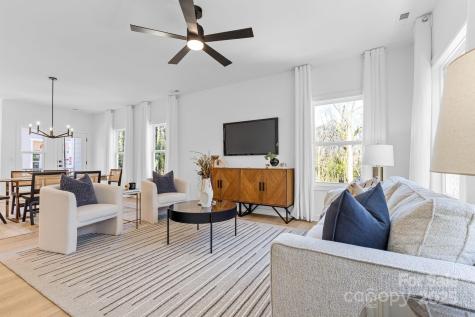 3924 Hager Drive Charlotte NC 28208