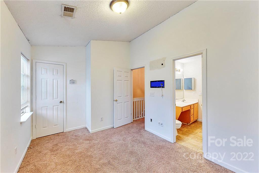 10117 Forest Landing Drive Charlotte NC 28213