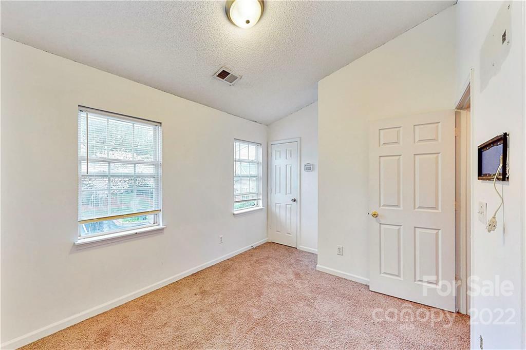 10117 Forest Landing Drive Charlotte NC 28213