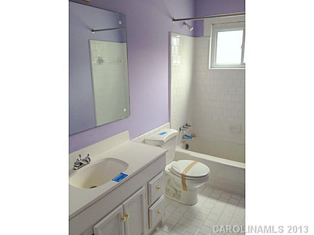 1316 Kingscross Drive Charlotte NC 28211