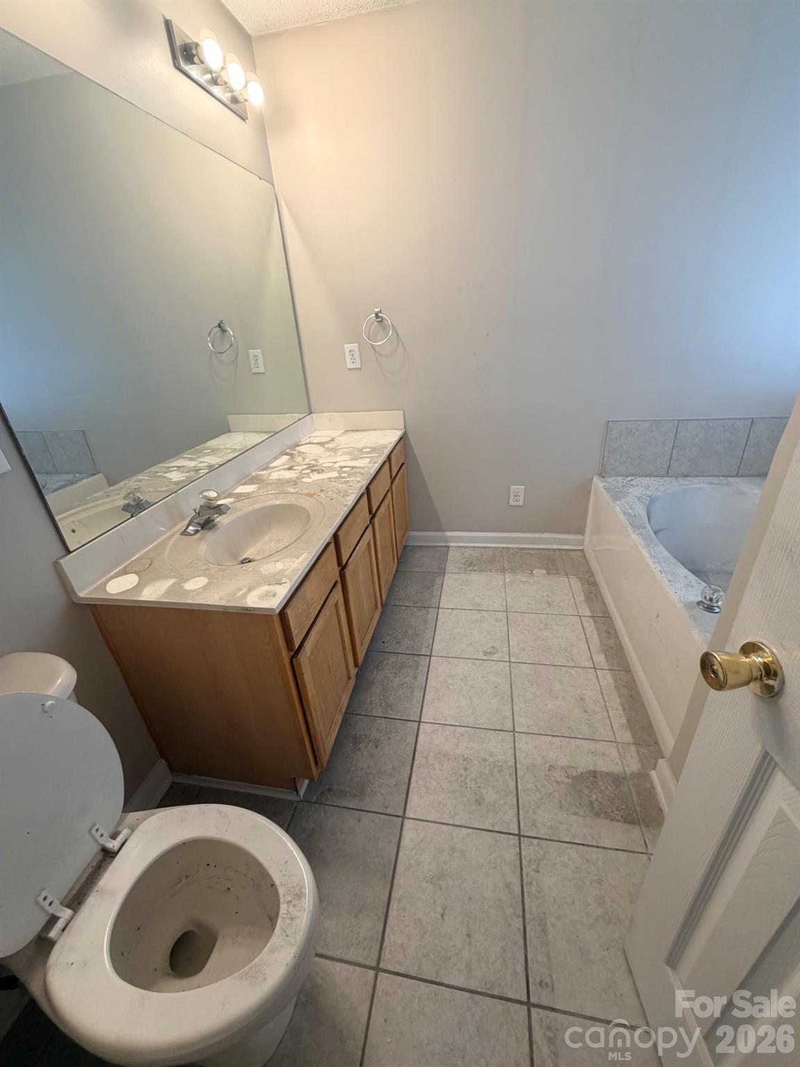 634 Longacre Drive Charlotte NC 28214