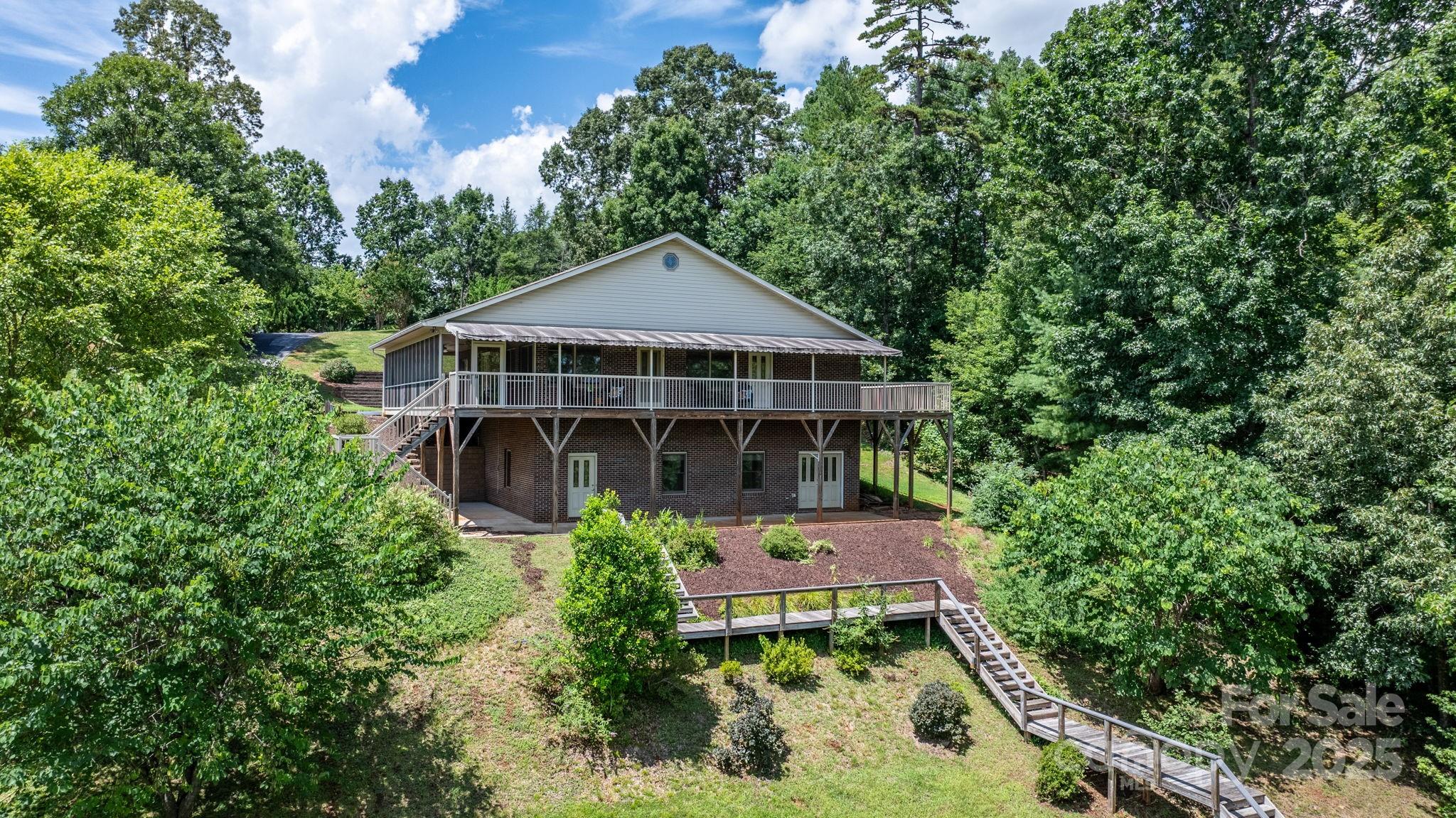 2066 Waterford Way Morganton NC 28655
