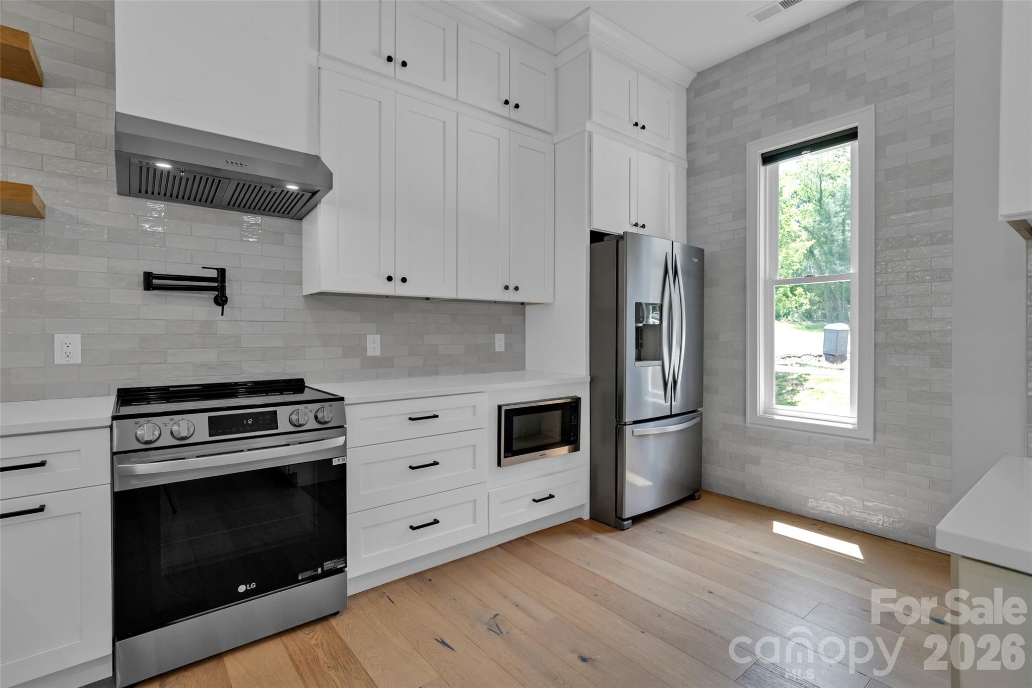 24 Copper Mill Court Candler NC 28715