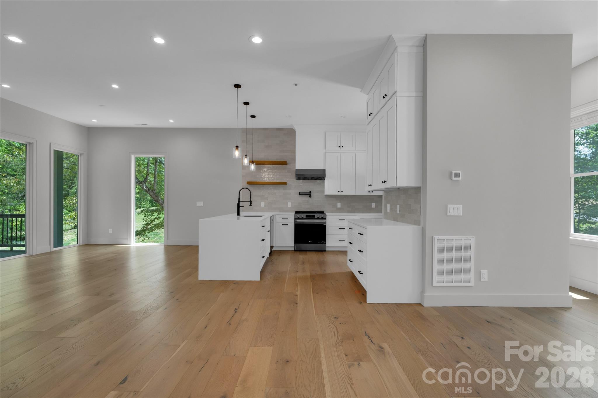 24 Copper Mill Court Candler NC 28715