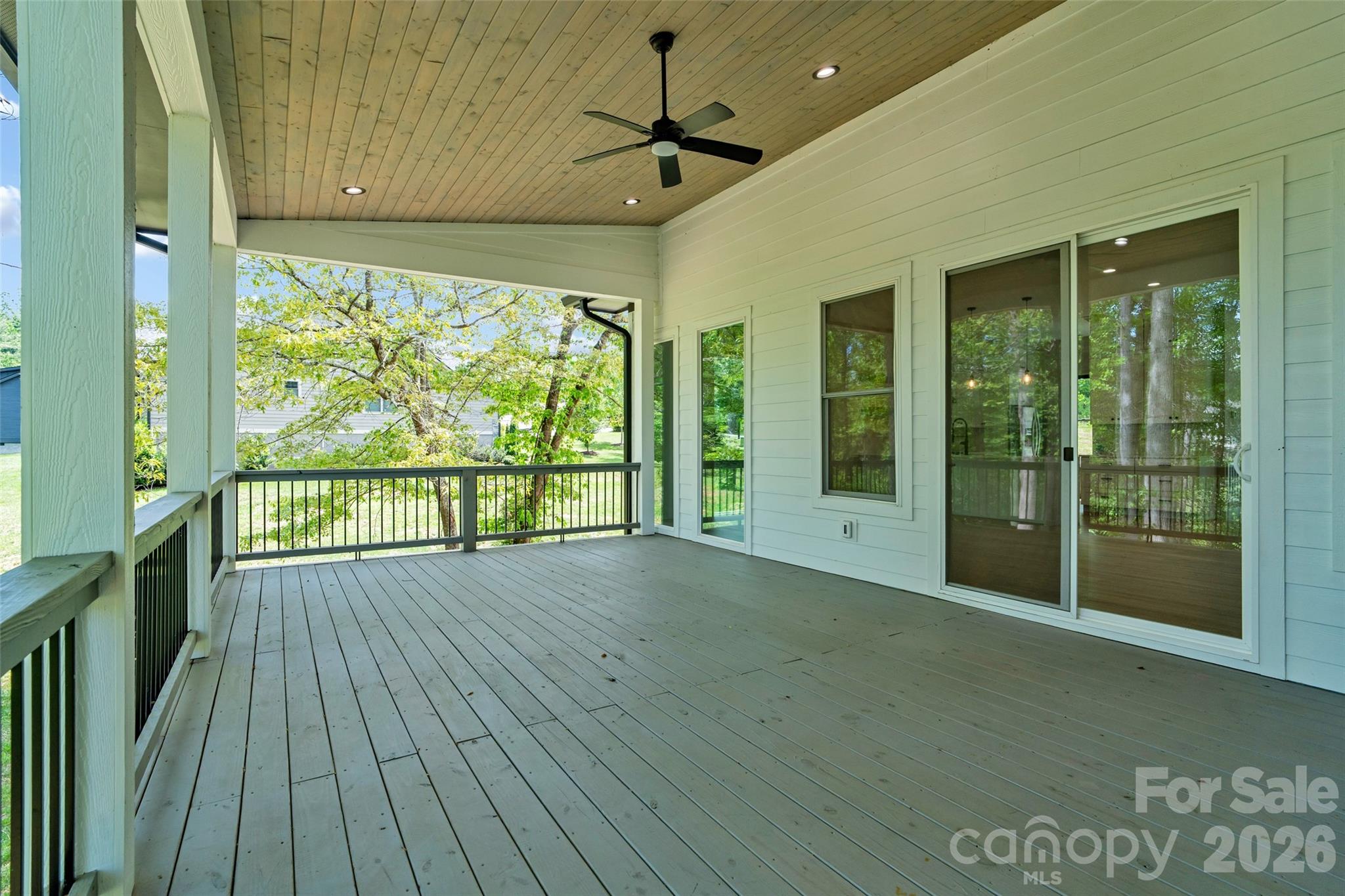 24 Copper Mill Court Candler NC 28715