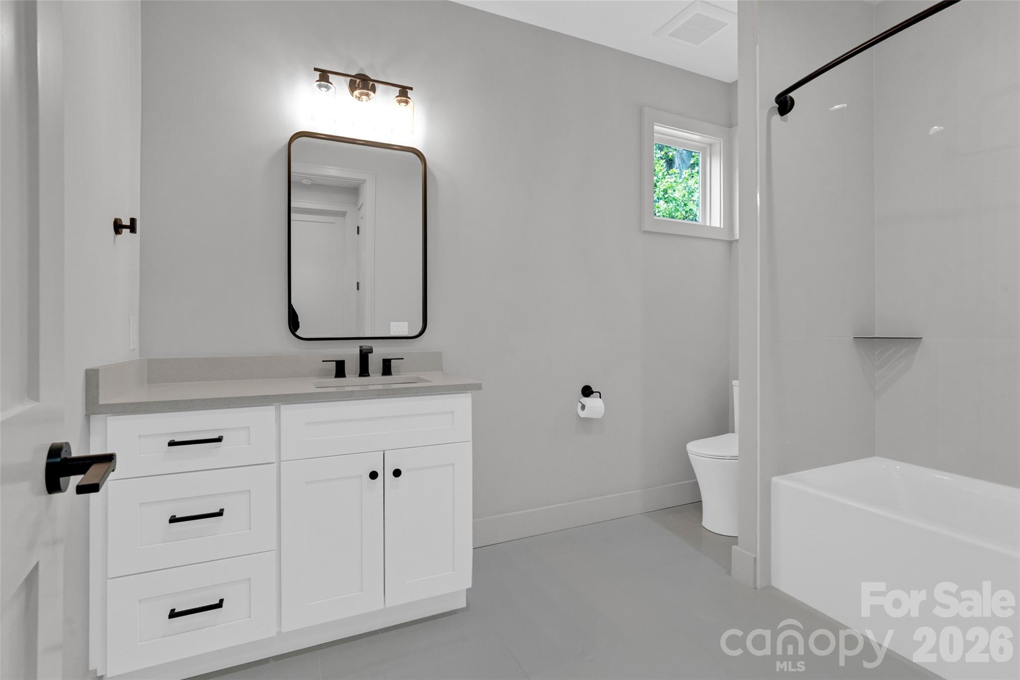 24 Copper Mill Court Candler NC 28715
