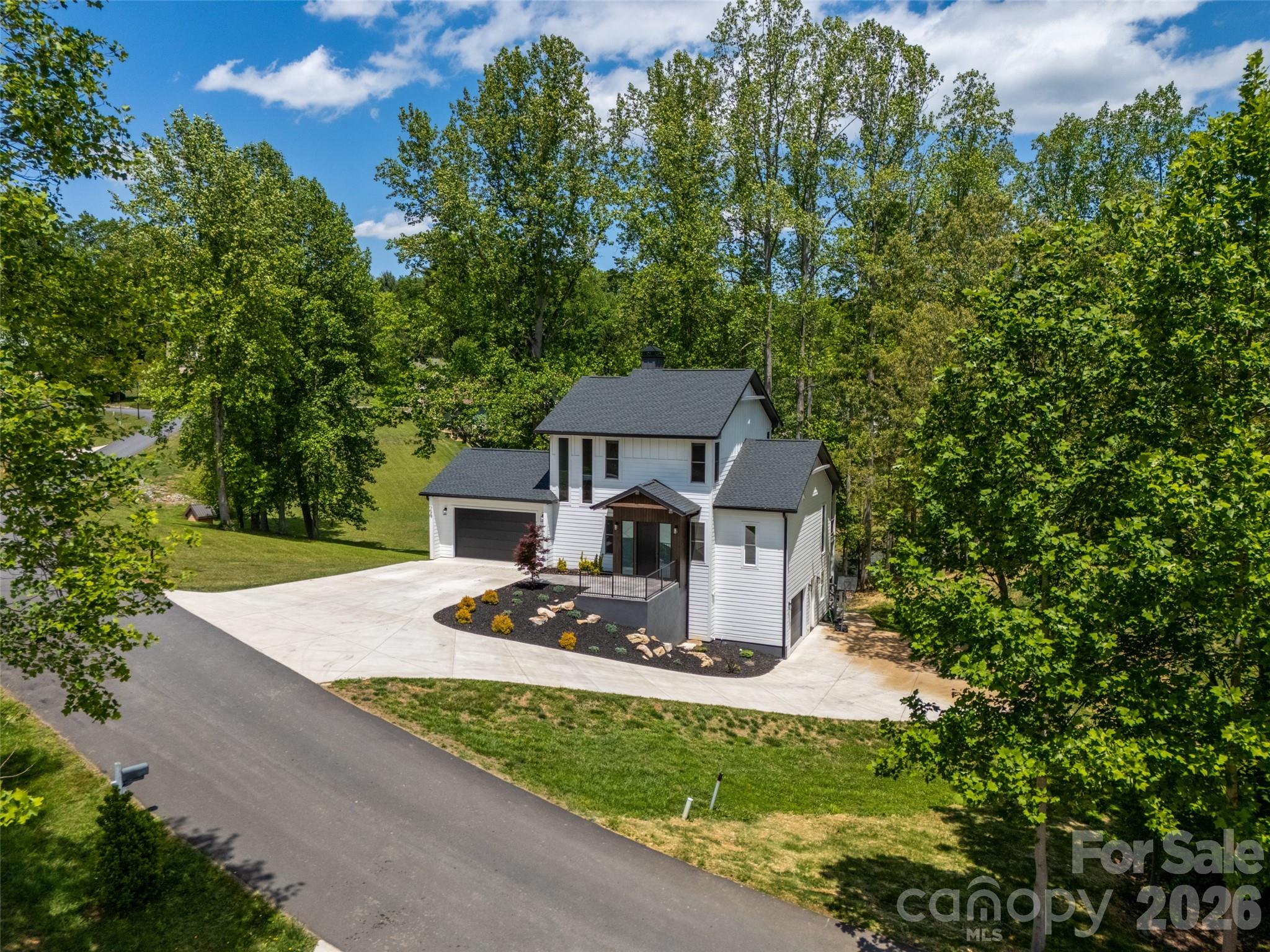 24 Copper Mill Court Candler NC 28715