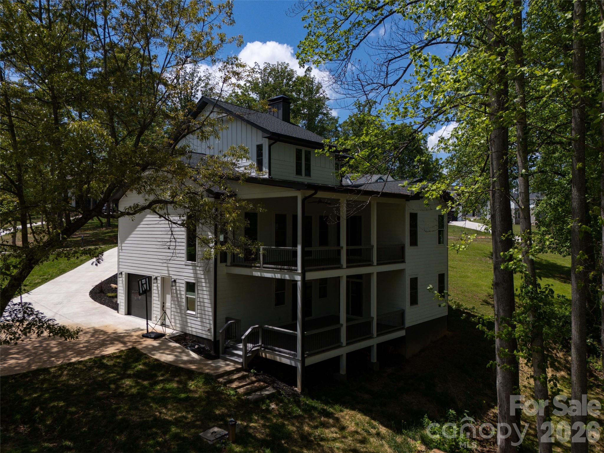 24 Copper Mill Court Candler NC 28715