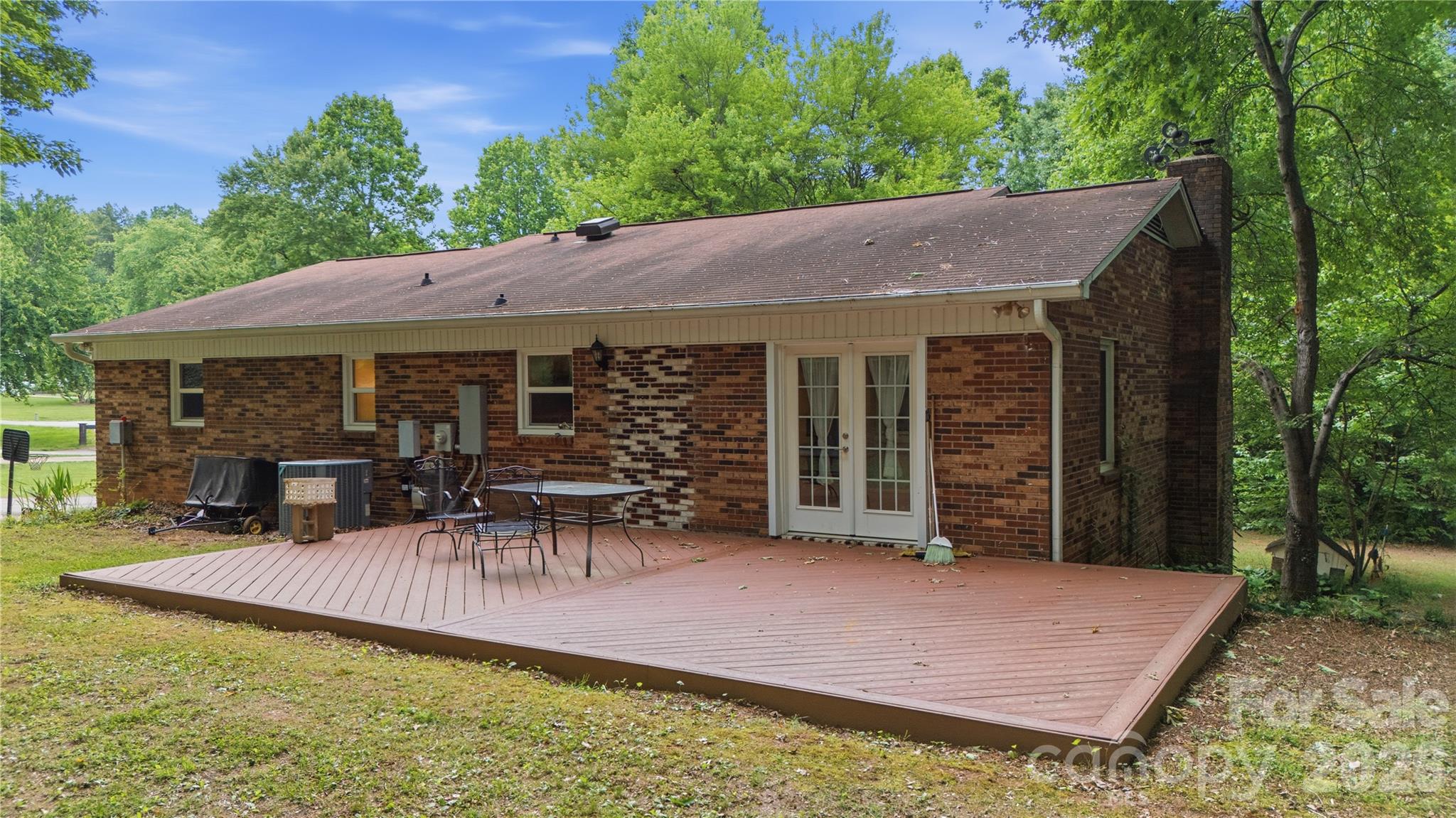 1959 Rock Springs Circle Denver NC 28037