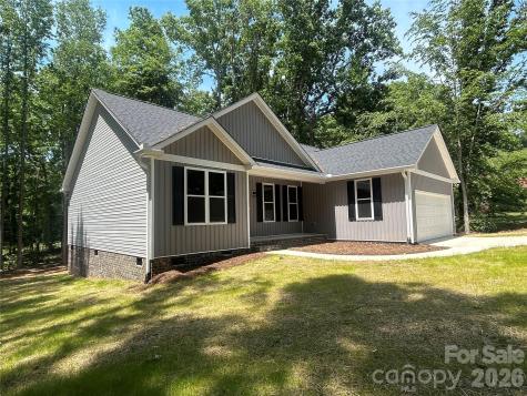 530 Oakwood Circle Lexington NC 27295