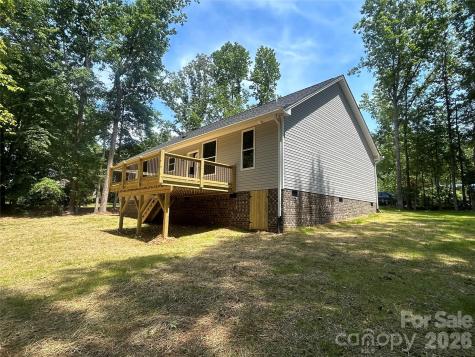 530 Oakwood Circle Lexington NC 27295